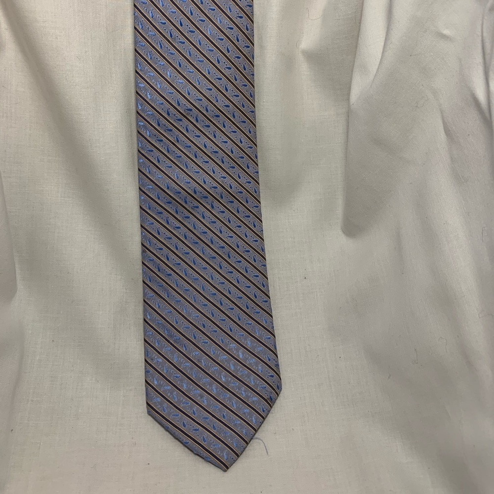Joseph Abboud necktie
